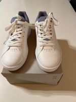 On The Roger Advantage Damen Sneaker Weiss Gr. 37