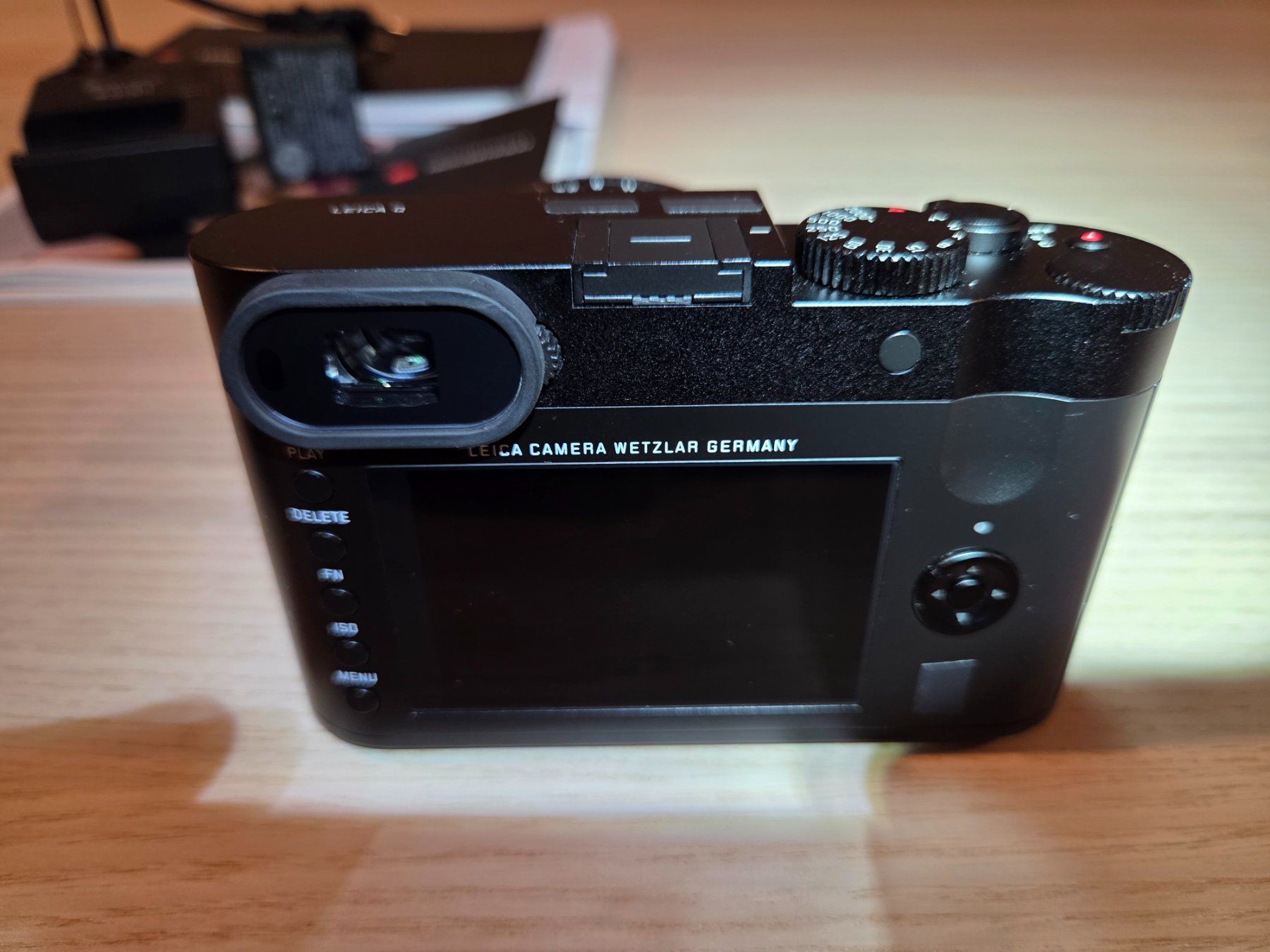 Leica Kamera: Leica Q (Typ 116) – Gebraucht aus Arbon von luc_6bpv 6