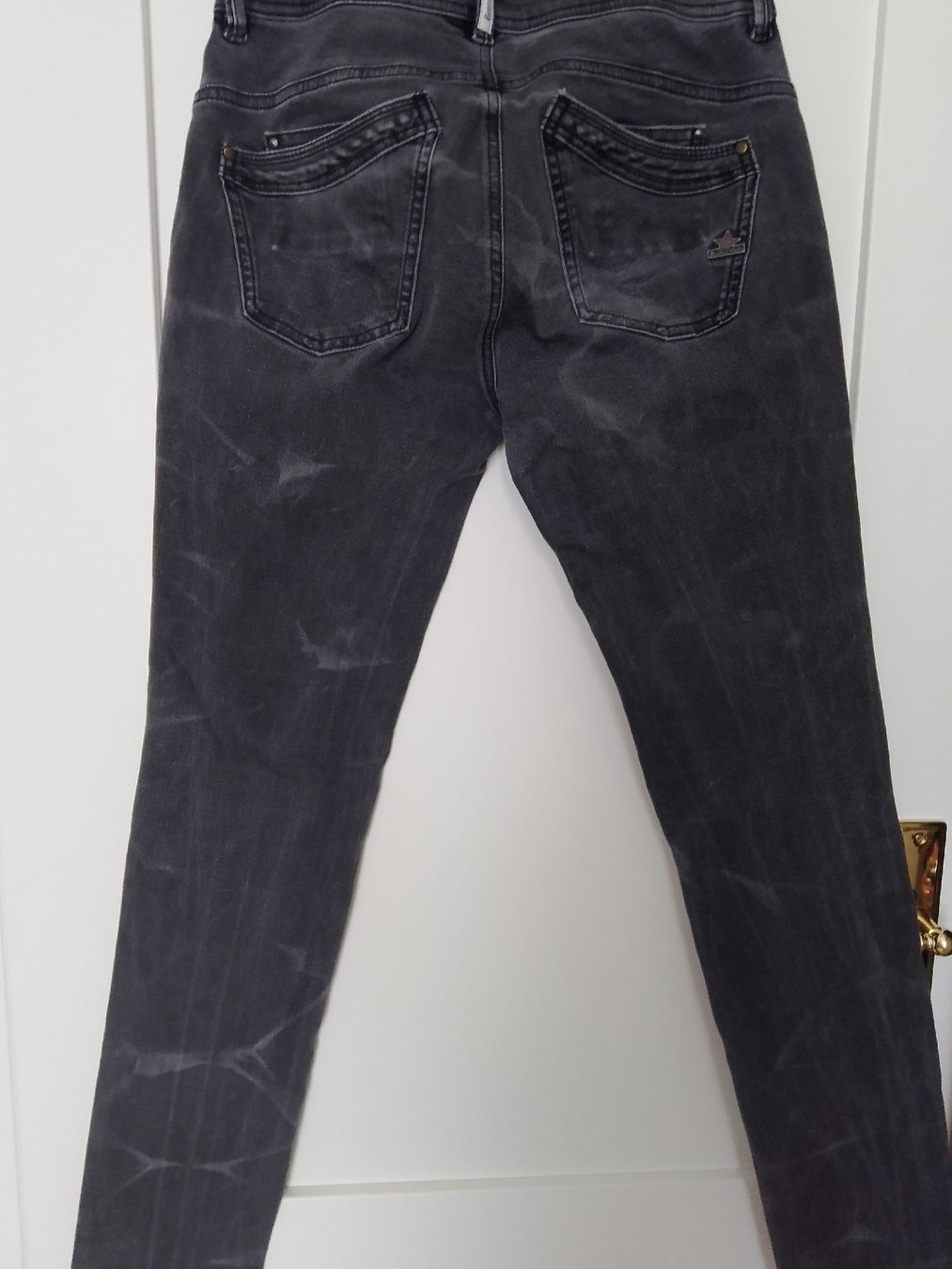 Jeans: Damen Jeans  – Usato da Sirnach venduto da Marketeria 3