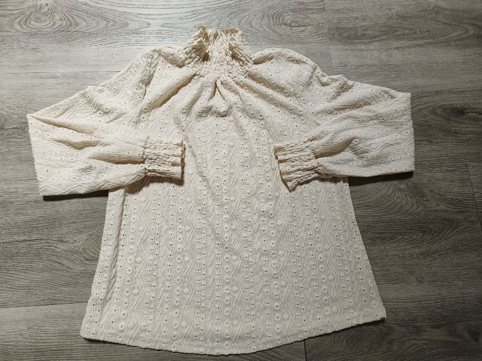 Maglioni & Felpe: Leichter Pullover M/L – Usato da Bätterkinden venduto da Elefantenzoo
