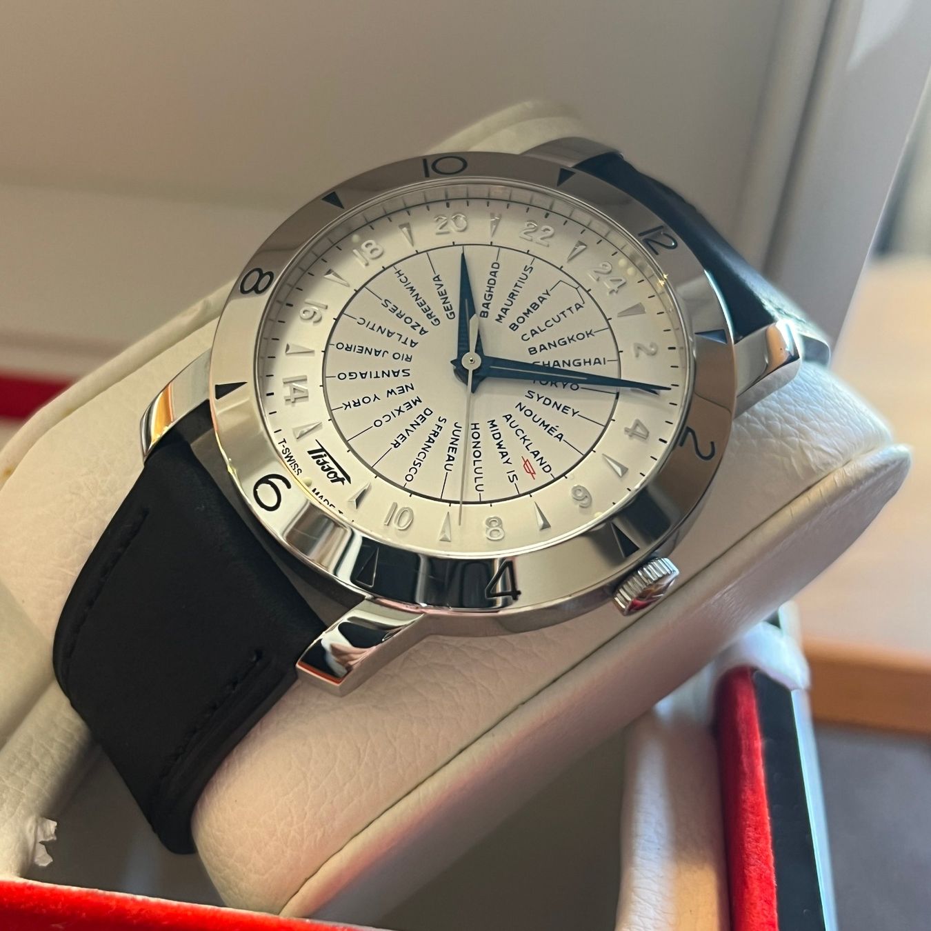 Tissot Montres: FLASH SALE Tissot Heritage Navigator World Timer Full Set – D'occasion à Carouge GE par Watchaser 8
