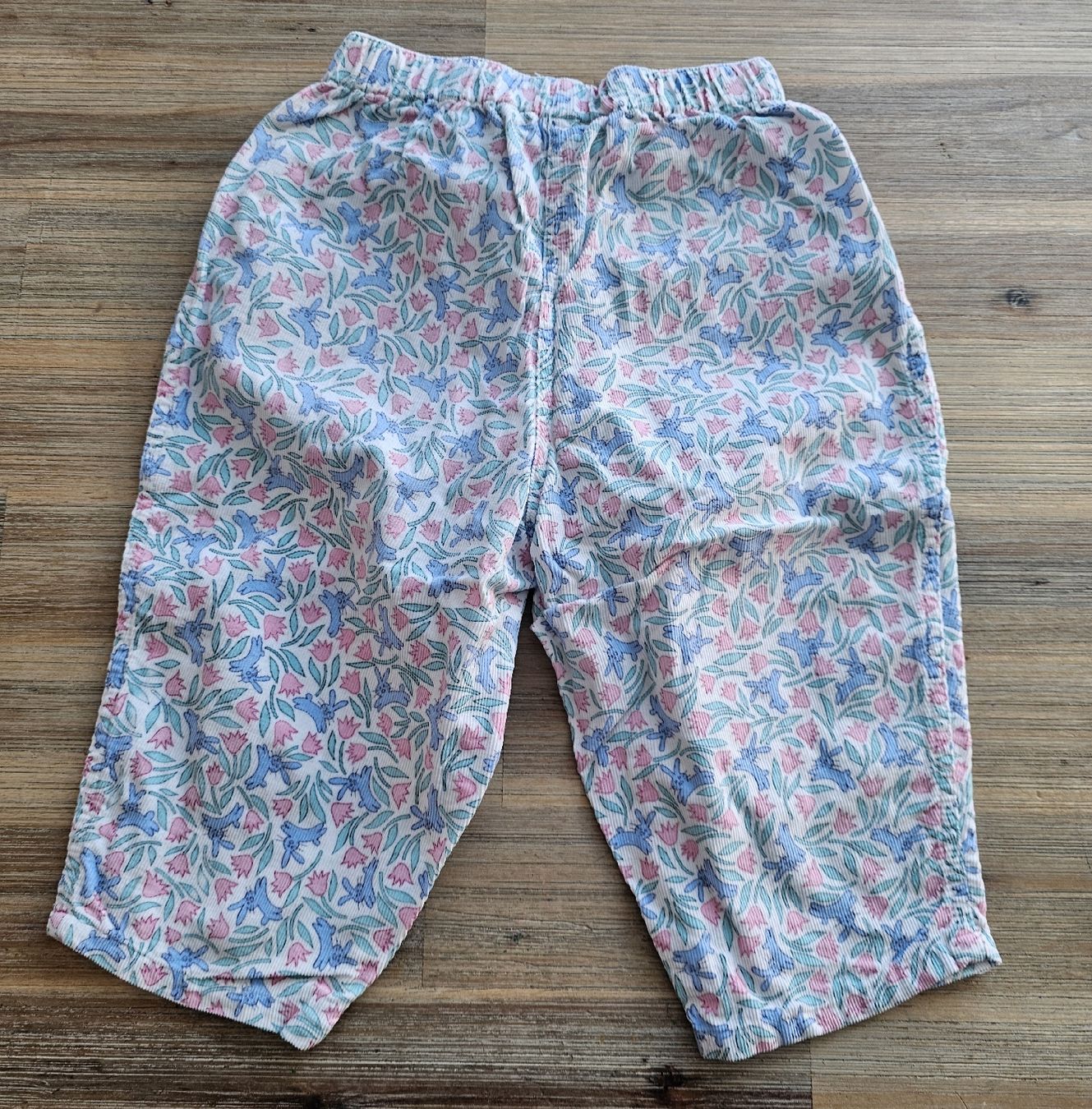 Globus Hosen: Dünne Stoffhose gemustert Grösse 80 Globus – Gebraucht aus Basel von Sinibini86 1