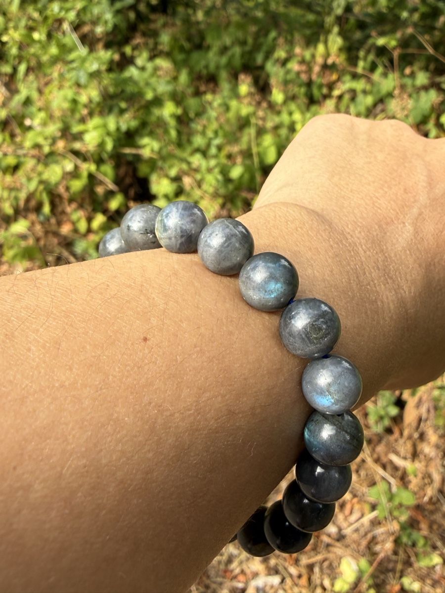 Bracciali & Braccialetti: Schwarzer Labradorit Armband 10mm Edelstein – Nuovo (secondo la descrizione) da Jegenstorf venduto da SteinGlanz 1
