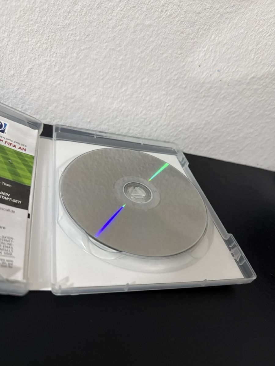 Jeux: PS3 FIFA 14 – D'occasion à Bülach par Meti2023 2