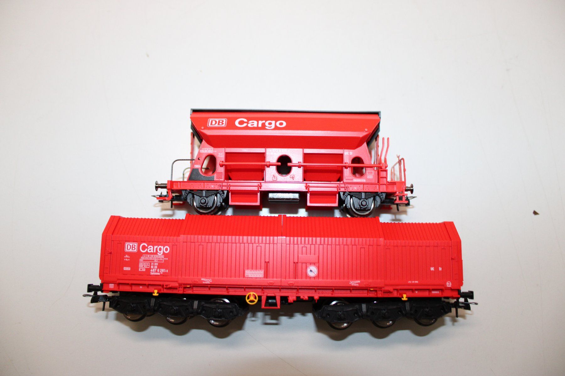 Fleischmann Modellini di ferrovie: Fleischmann 5515+5386 Deutsche Bahn AG DBCargo Güterwagen DC – Usato da Basel venduto da mhmarken 1