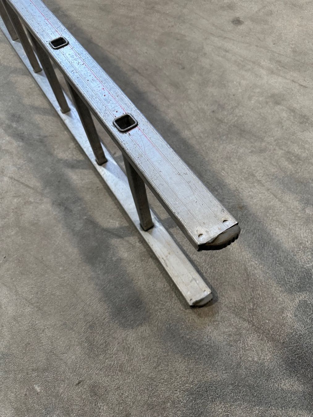 Leitern: Einfache Leiter aus Aluminium 295cm – Gebraucht aus Laufenburg von Sirluger 3