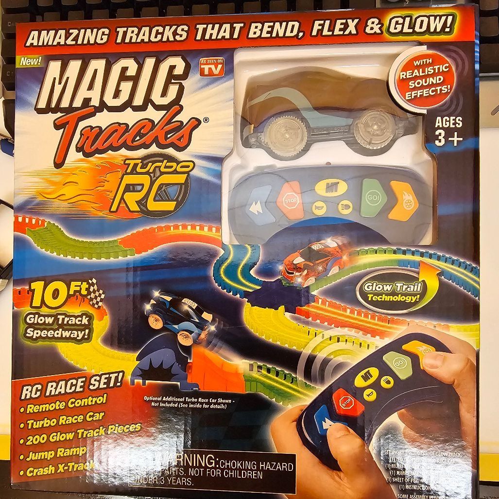 Giocattoli: MAGIC TRACKS TURBO RC – Nuovo e nell'imballaggio originale da Dintikon venduto da bonita099
