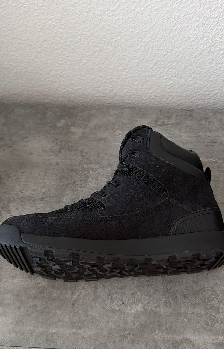 Lacoste Chaussures hommes: Lacoste Sneaker high black/dark grey – Neuf avec emballage d'origine à Amriswil par bes_cl7g 1