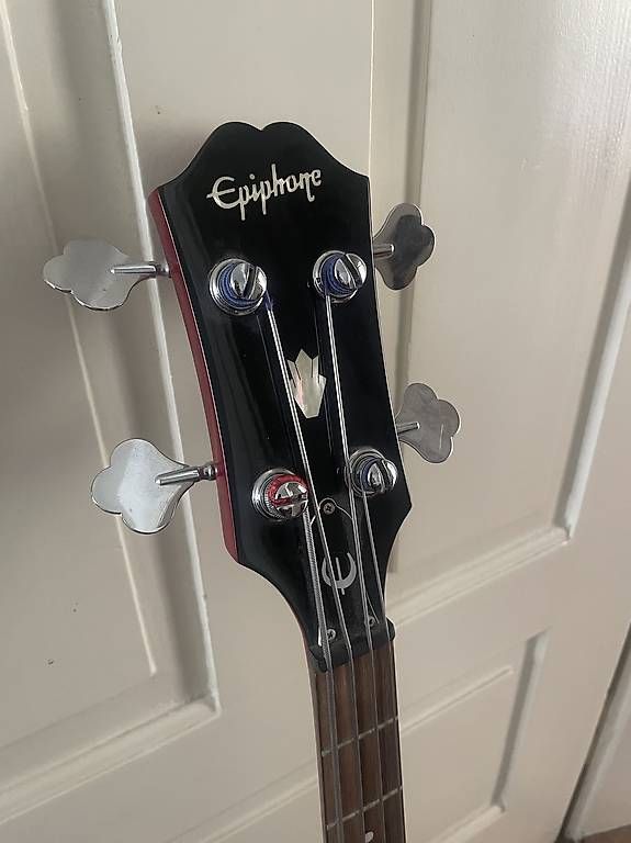 Strumenti musicali: Bass Epiphone EB-0 – Usato da Bern venduto da nzurbruegg 2