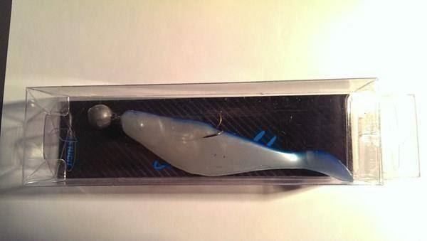 Esche: Drachko LS Shad blanc dos bleu 10 cm – Nuovo e nell'imballaggio originale da Fribourg venduto da versus702