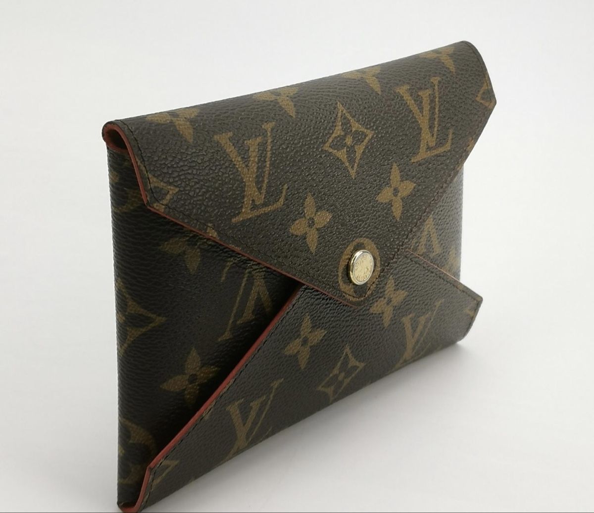 Louis Vuitton Portafogli: Louis Vuitton Monogram Envelope Pouch excellent condition – Nuovo (secondo la descrizione) da Steinhausen venduto da mar_8y57