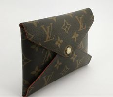 Louis Vuitton Monogram Envelope Pouch excellent condition
