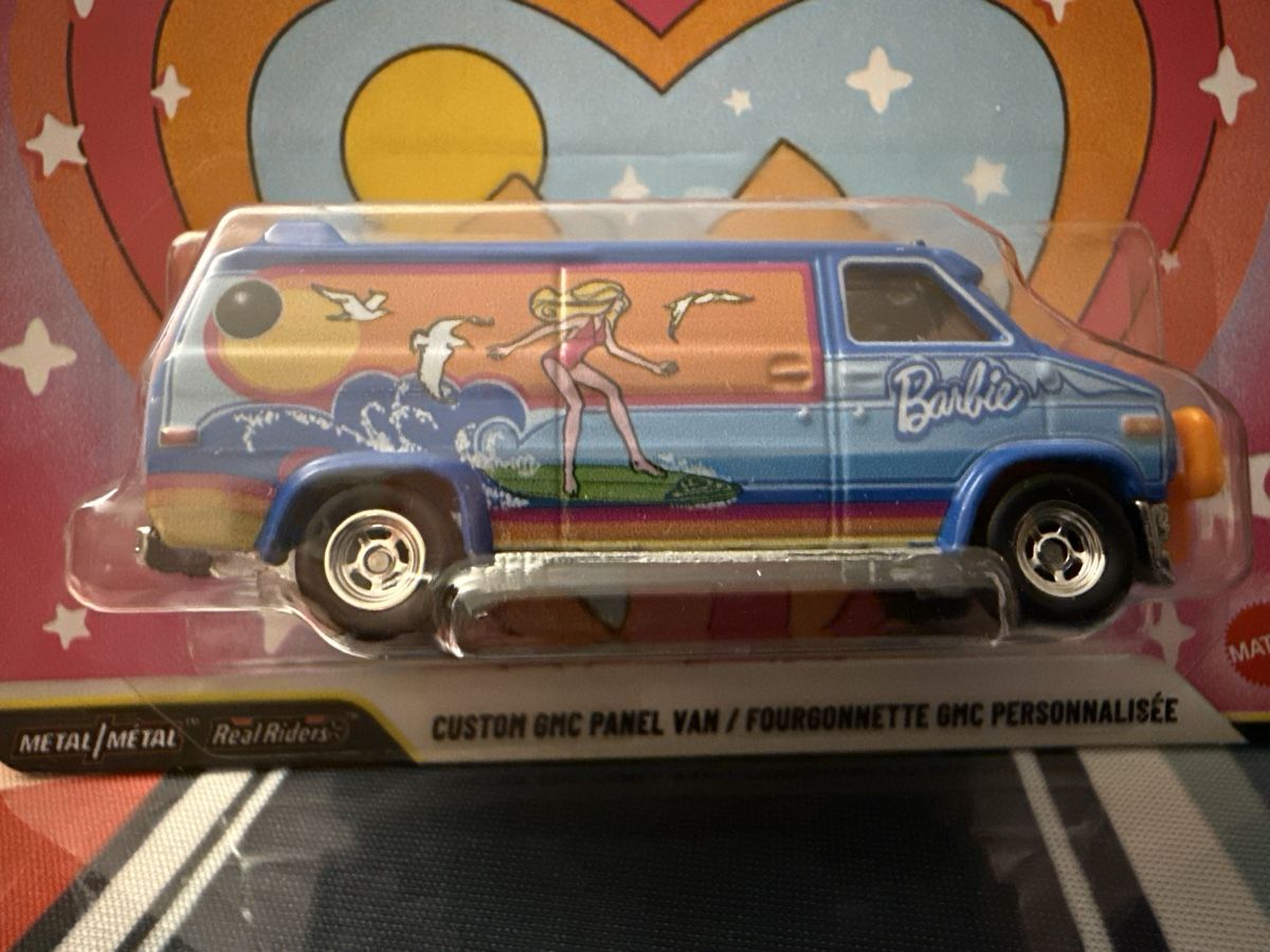 Hot Wheels Modellini d'auto: Hot Wheels Custom GMC Panel Van Barbie OVP – Nuovo e nell'imballaggio originale da Basel venduto da Zomeg 2