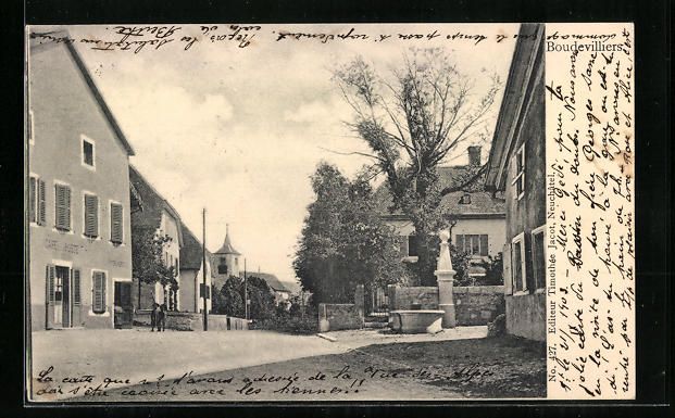 Cartoline postali: AK Boudevilliers, Cafe Poste, Fontaine – Usato da Berlin venduto da bartko-reher