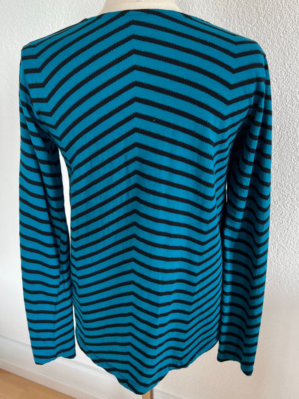 Colora Maglioni & Felpe: Colora Damen Pullover, Gr. S, Petrol/Schwarz, NEU – Nuovo e nell'imballaggio originale da Worb venduto da farben20zauber 2