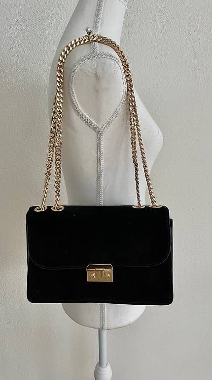 Borse da donna: Tasche gold/schwarz mit Punkten – Usato da Volketswil venduto da oli_l2zq 3