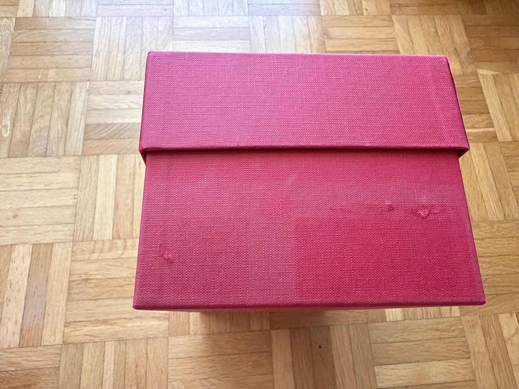 Altro per la casa: VALENTINO Box – Usato da Horgen venduto da linuxrp 7