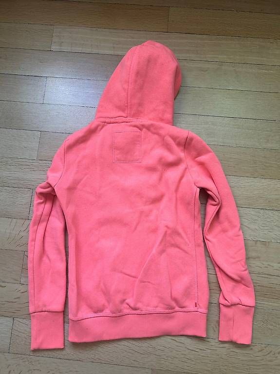 Superdry Pulls & Sweat-shirts: Kapuzenpulli orange SuperDry Grösse S – D'occasion à Muttenz par anj_2qy5 2