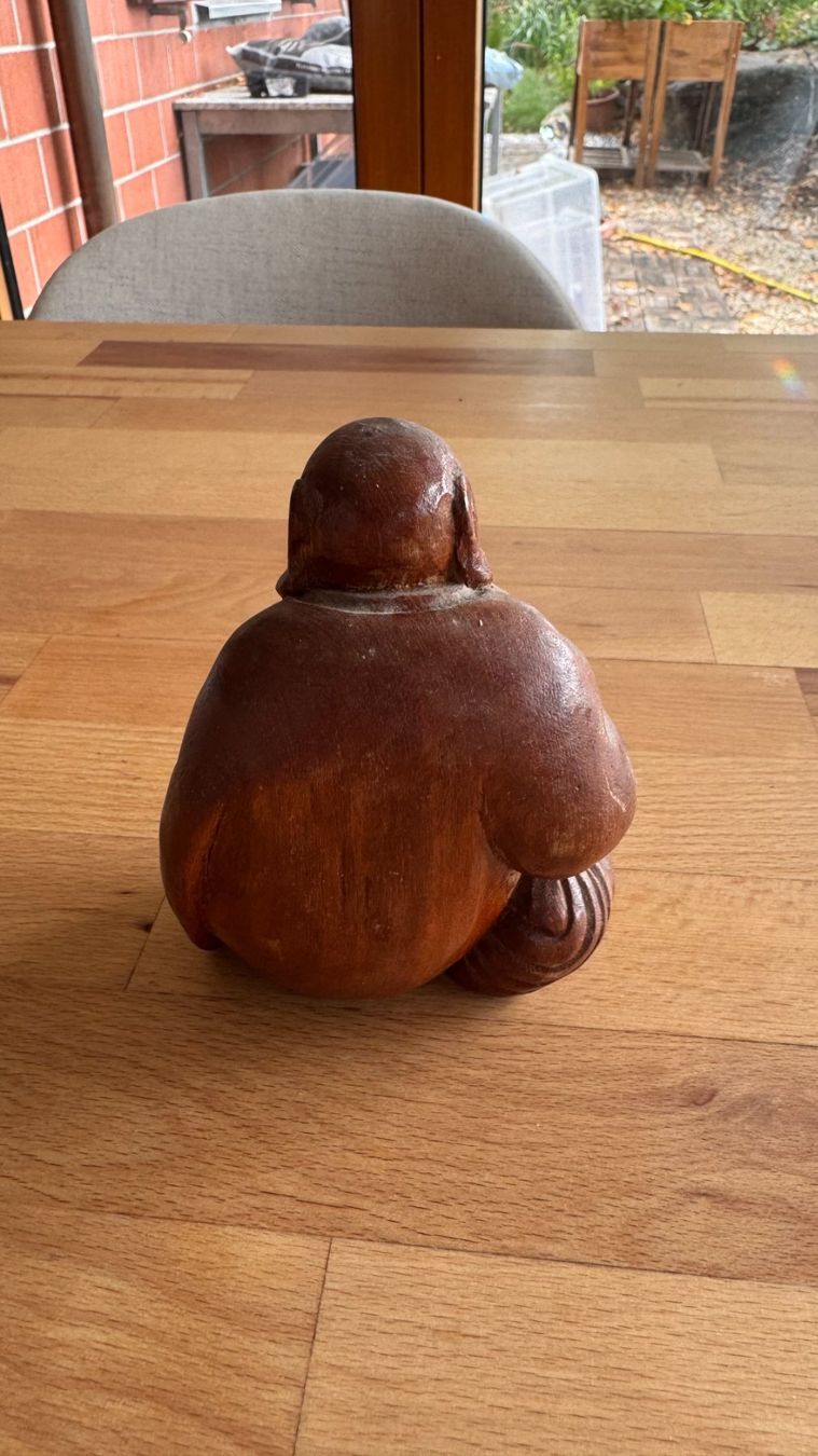 Skulpturen & Statuen: Buddha Figur Holz, lachend – Gebraucht aus Bertschikon Gossau von jreutemann 2