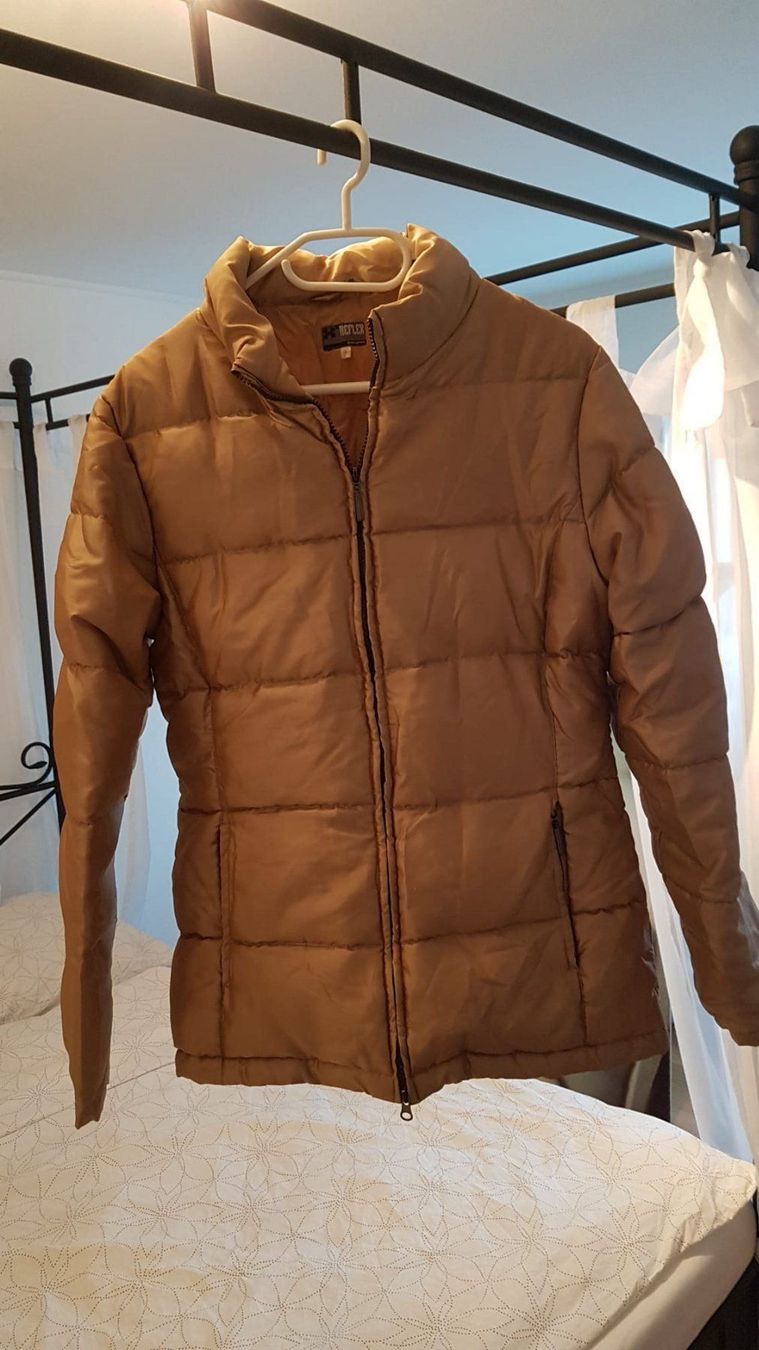 Jacken: Schöne Daunenjacke – Gebraucht aus Sevelen von Cleo82