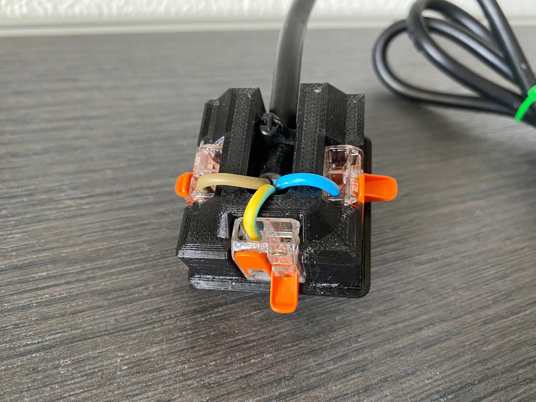 Elektronikbauteile: Wago Power Distribution Block (Magnetic) – Neu (gemäss Beschreibung) aus Montreux von Space_koaster 2