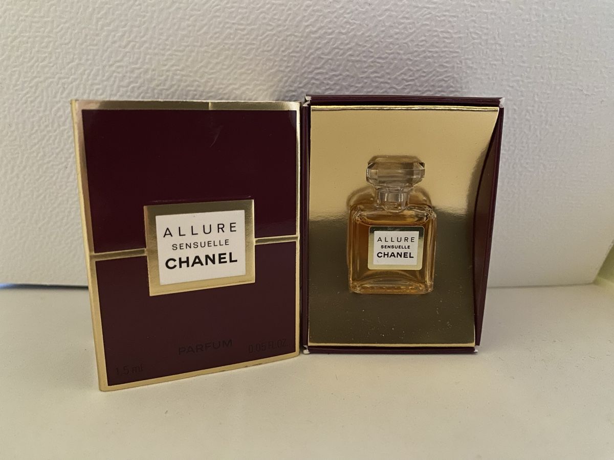 Chanel Parfum & Eau de Toilette: Miniature Chanel Allure Sensuelle – Neu und originalverpackt aus Bouveret von wes_7zll