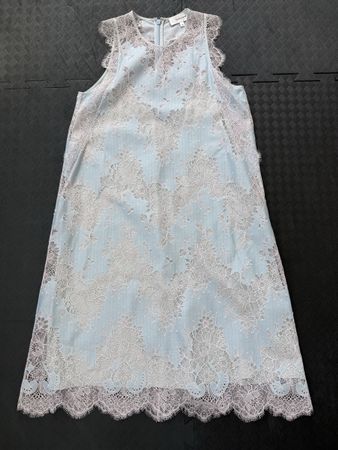 CARVEN Kleid Spitze Babyblau FR36 /S wie neu NP 600.-