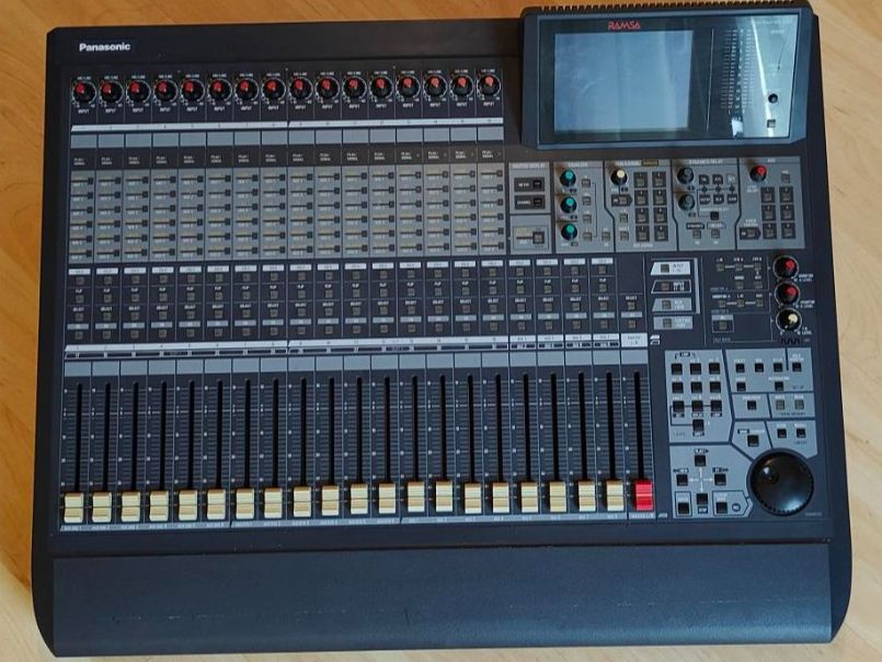 Console di mixaggio: Panasonic WR-DA/7G Digitales Mischpult – Usato da Zürich venduto da Paradiesli_