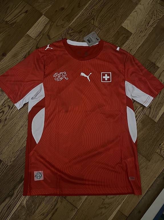 T-shirts: Maglietta Svizzera – Neuf (Voir description) à Chiasso par pao_8chd