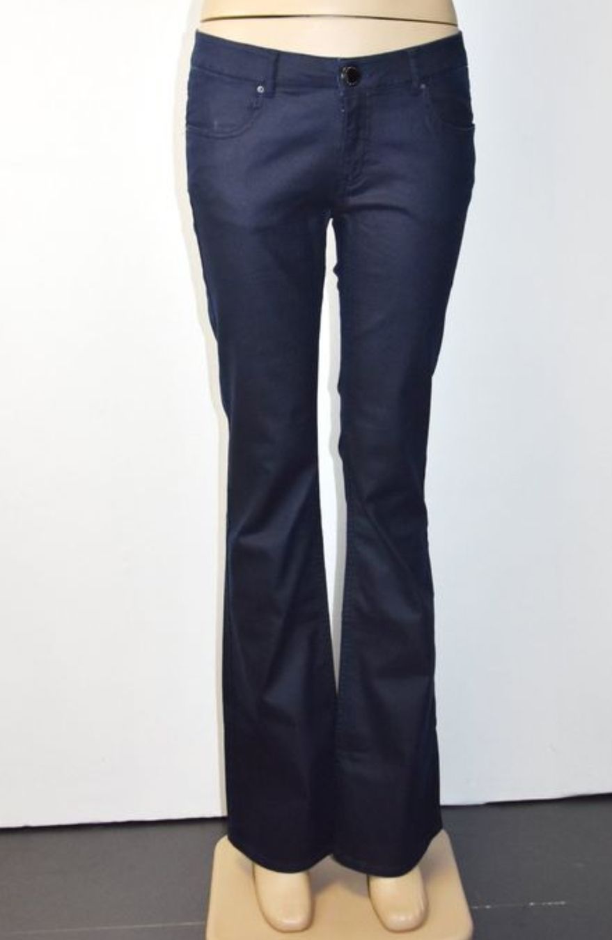 Pantaloni: Pantalon jean bootcut Désigner Remix – Nuovo e nell'imballaggio originale da Vicques venduto da Kookai76