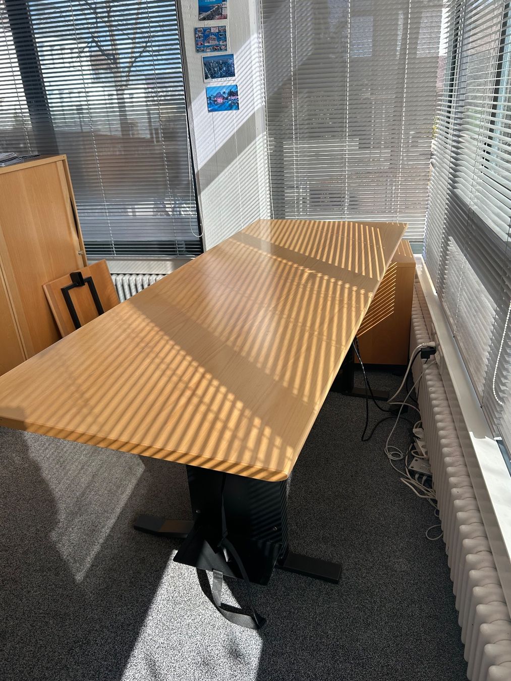 Scrivanie: ELAN- Arbeitstisch Buche – Usato da Glattpark(Opfikon) venduto da Cmberger 1