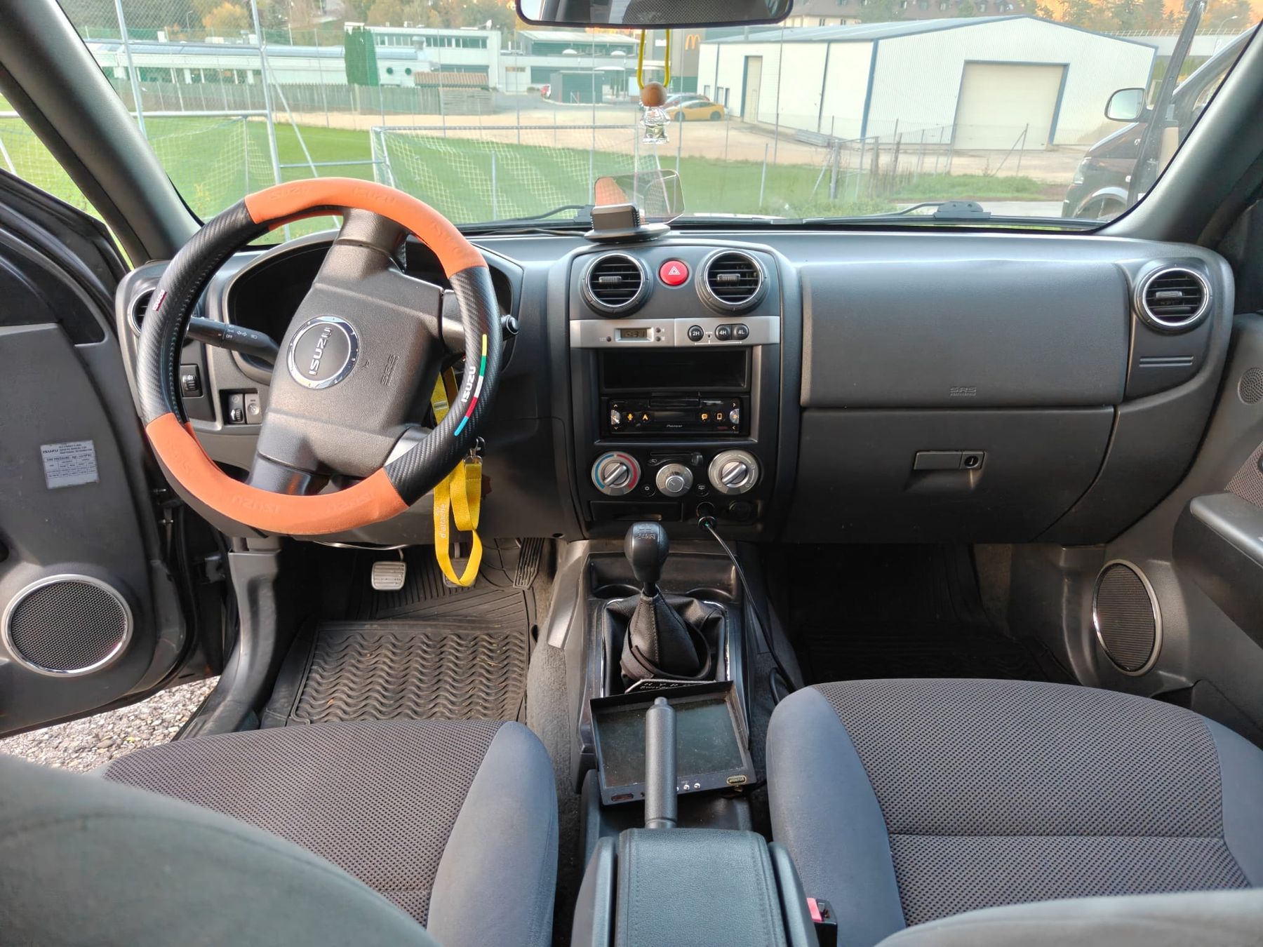 Isuzu Automobili: Isuzu D'Max  – Usato da Perrefitte venduto da ayd_p795 5