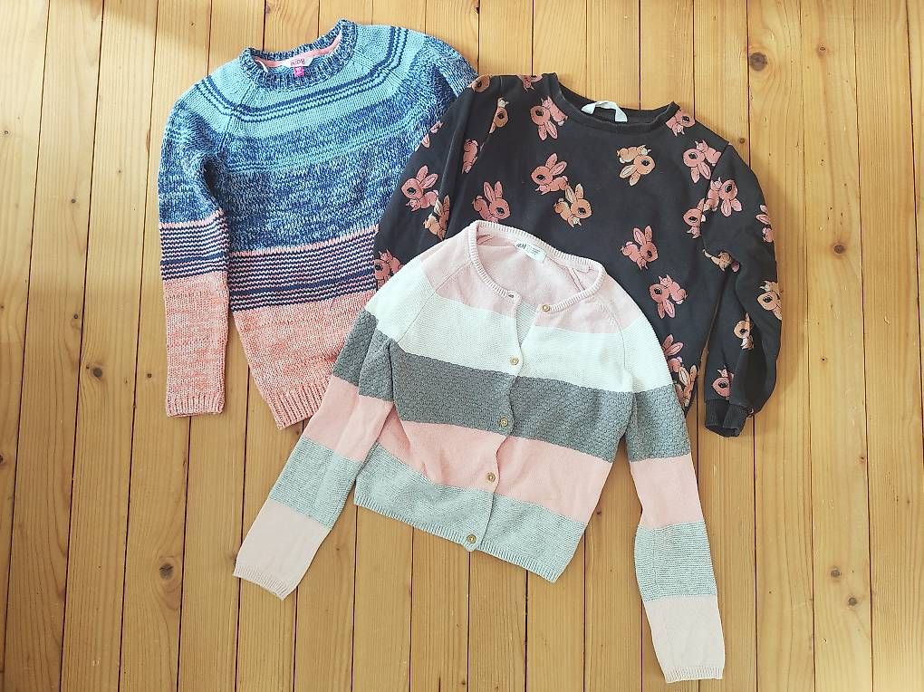 Lotti & Set di vestiti: Diverse Pullover und Strickjacke Gr.122/128 – Usato da Zürich venduto da aendiiii