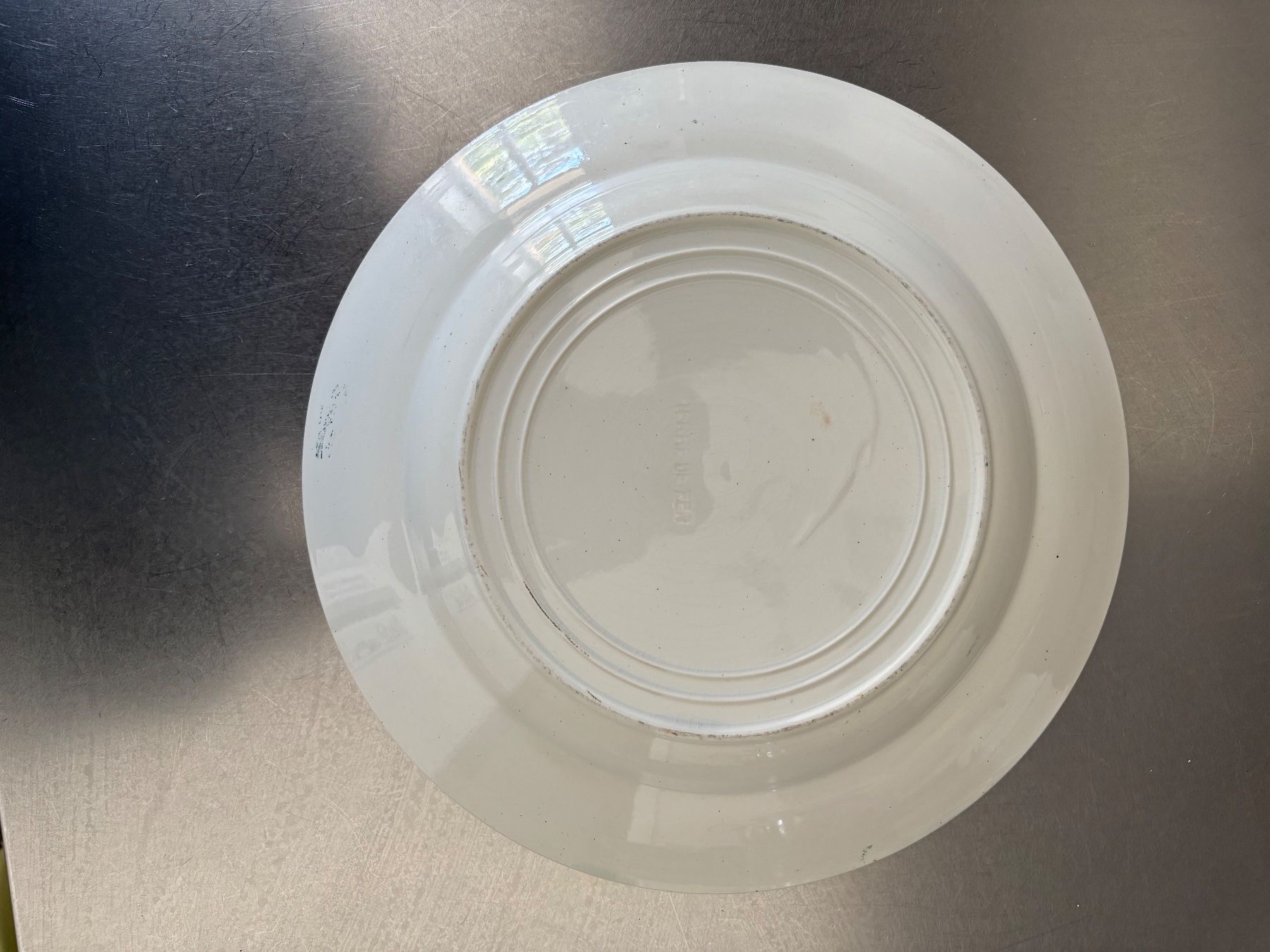 Piatti: Deux Assiettes Creuse en terre de fer – Usato da Neuchatel venduto da melagian 3
