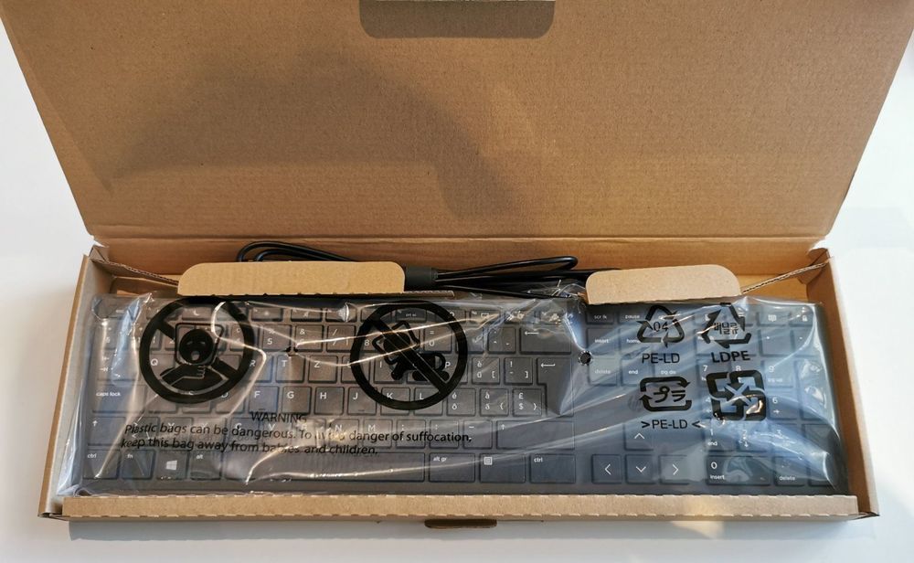 HP USB Keyboard Slim-CH Layout (Neu und originalverpackt) in Pratteln ...
