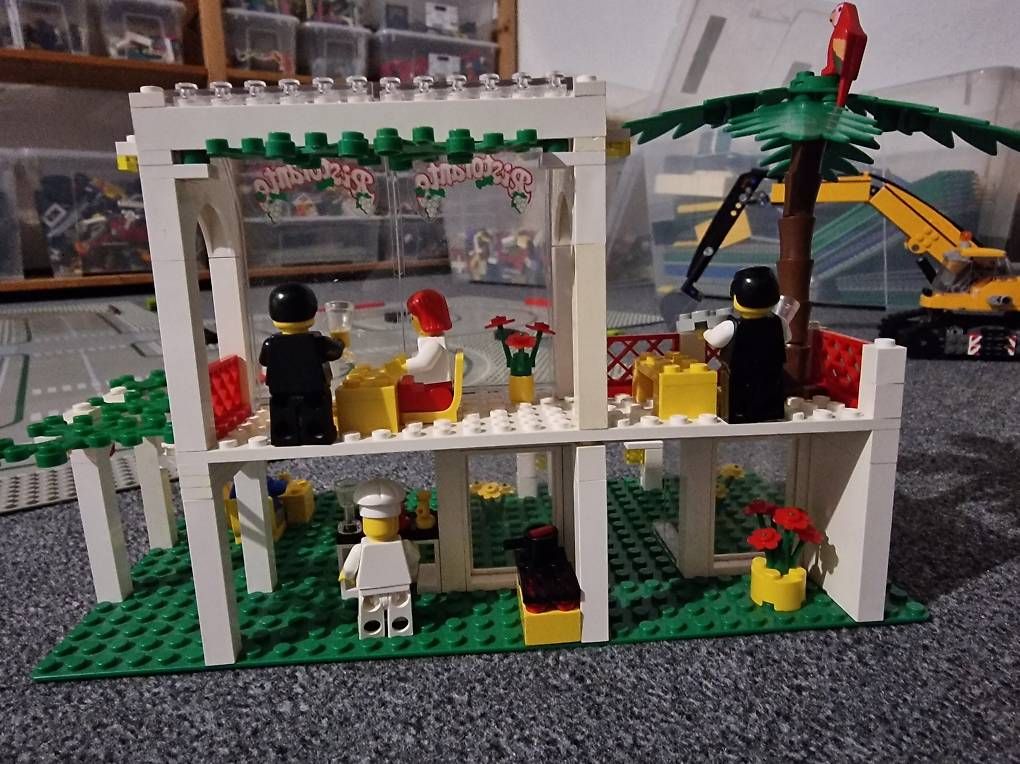 Spielzeuge: Lego 10037 Breezeway Café mit BA und gratis Versand – Gebraucht aus Muttenz von sarino 3