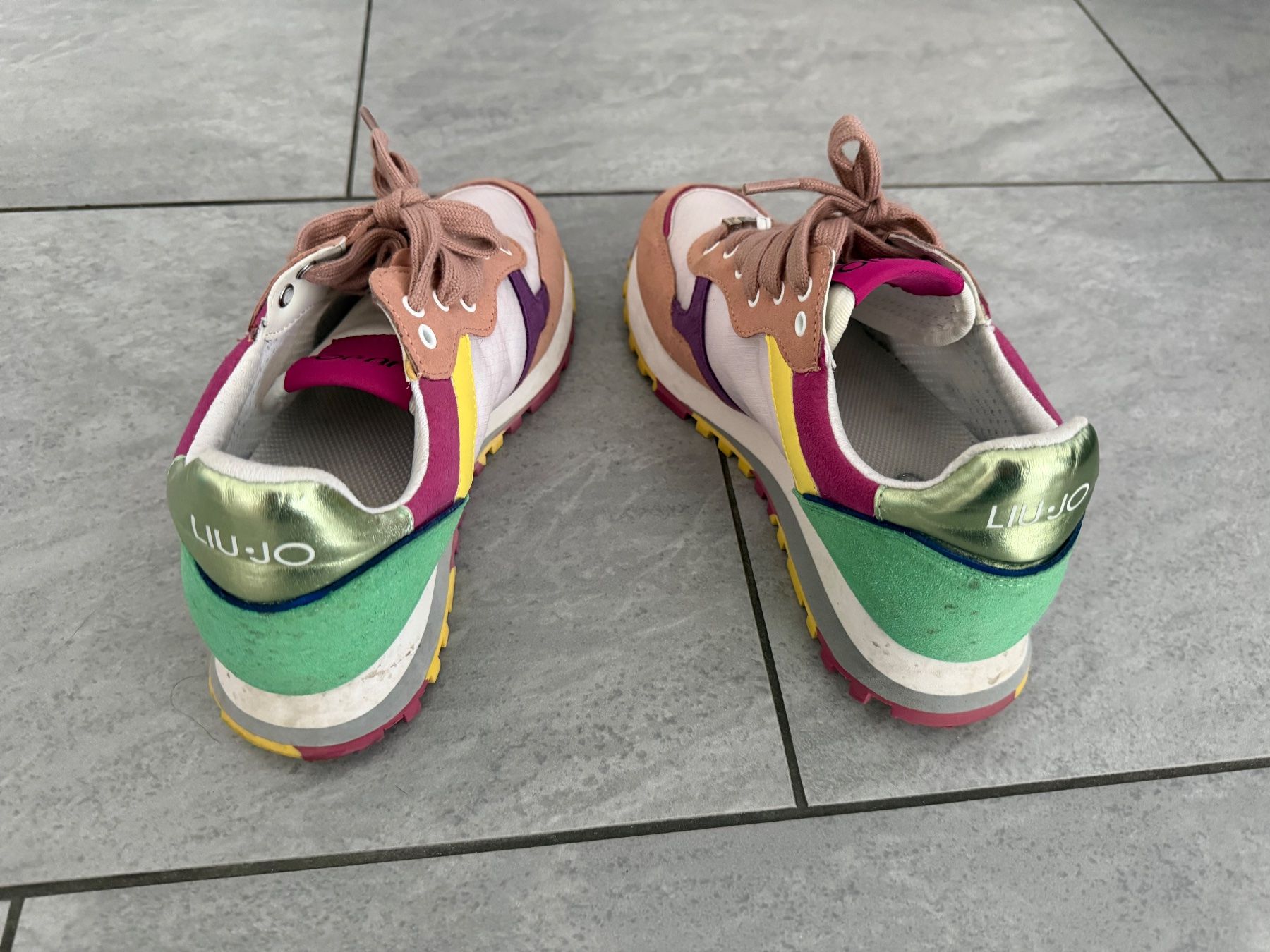 Liu Jo Scarpe da donna: Sneaker - Grösse 37 - LIU JO – Usato da Bülach venduto da Loredana13 2