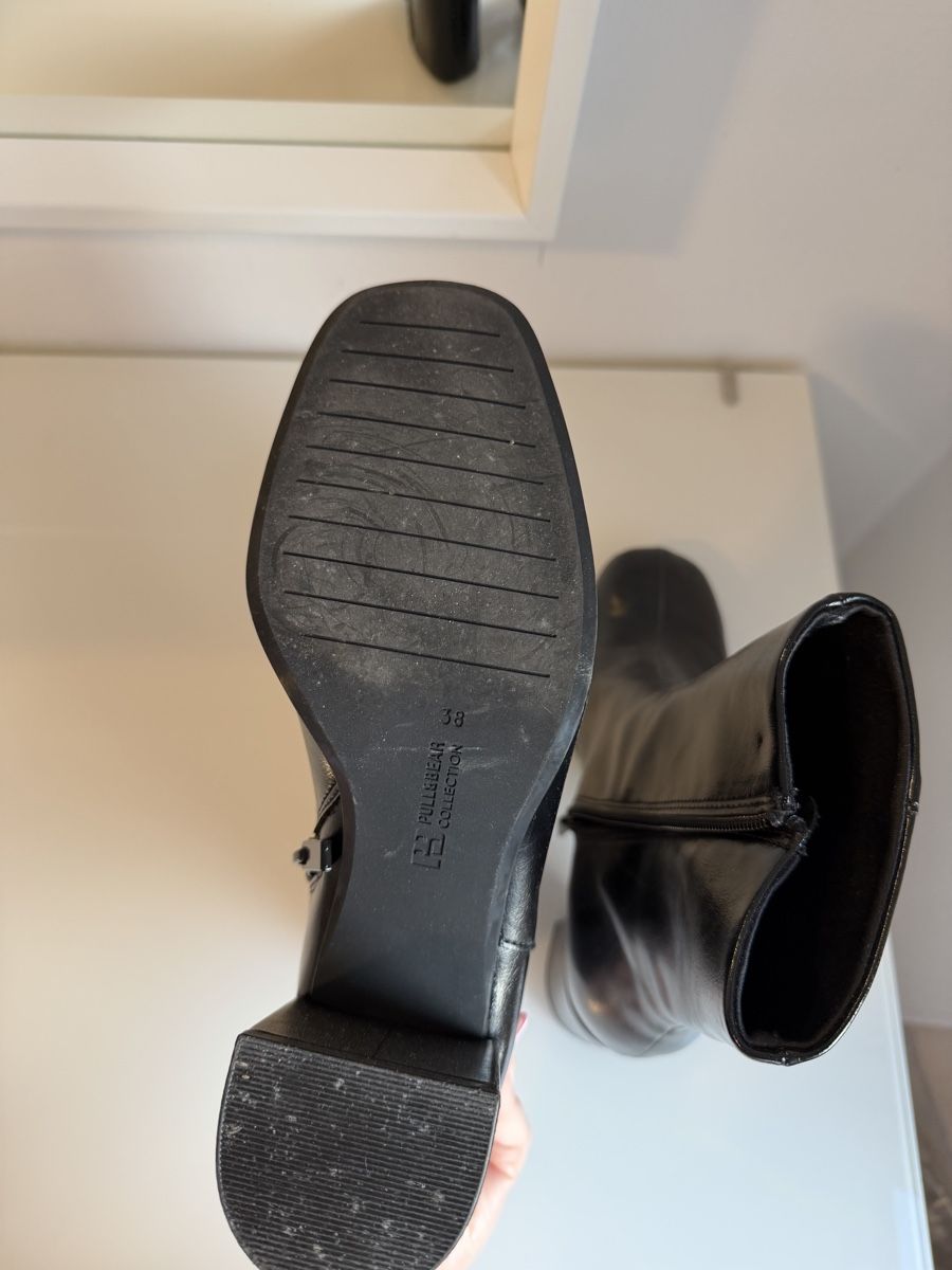 Pull&Bear Damenschuhe: PULL&BEAR Absatzstiefeletten schwarz Gr.38 – Gebraucht aus Wohlen, AG von sce_2ynh 2