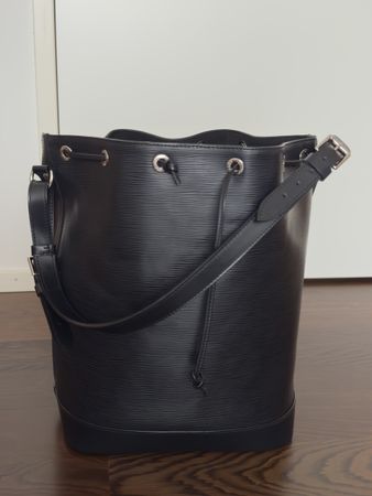 Louis Vuitton Noé MM Epi Leder