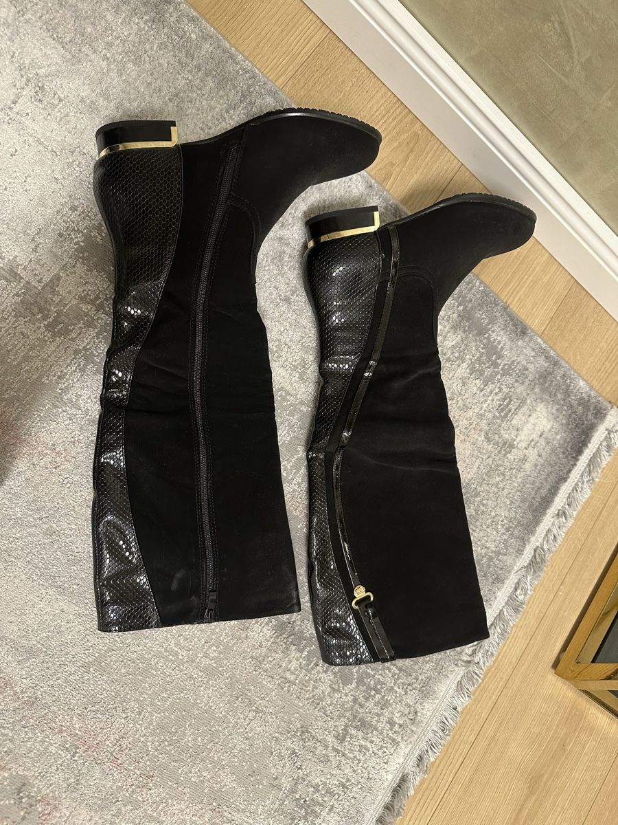 Scarpe da donna: Schwarze Wildleder Stiefel Gr. 38 – Nuovo (secondo la descrizione) da Sevelen venduto da Stopglobal. 6