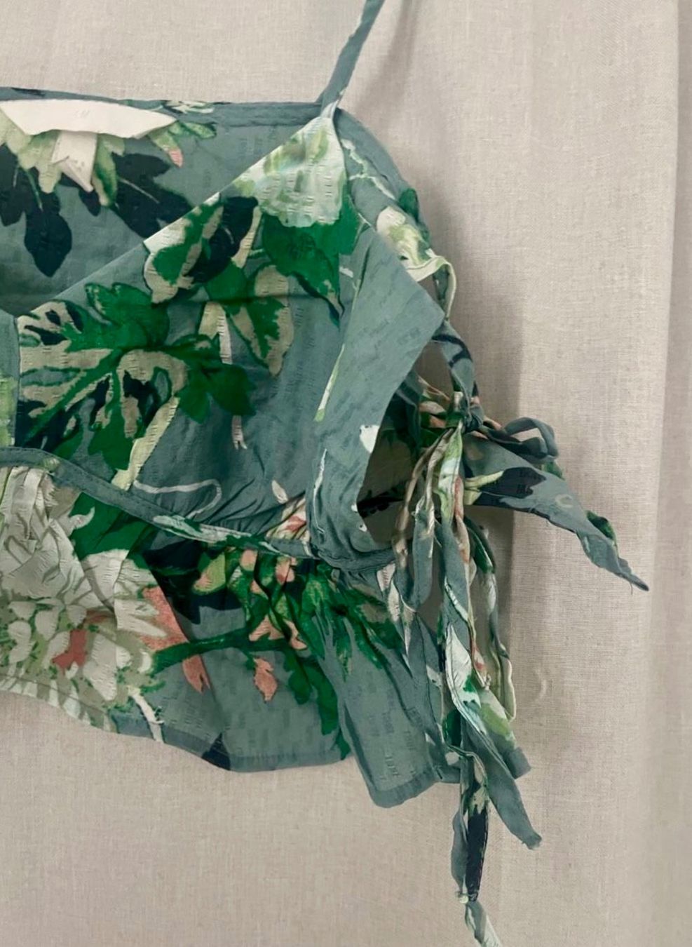H&M Tops: H&M Top, Grösse S grün Blumenmuster Versand 2.50 – Neu (gemäss Beschreibung) aus Meilen von ana9 6