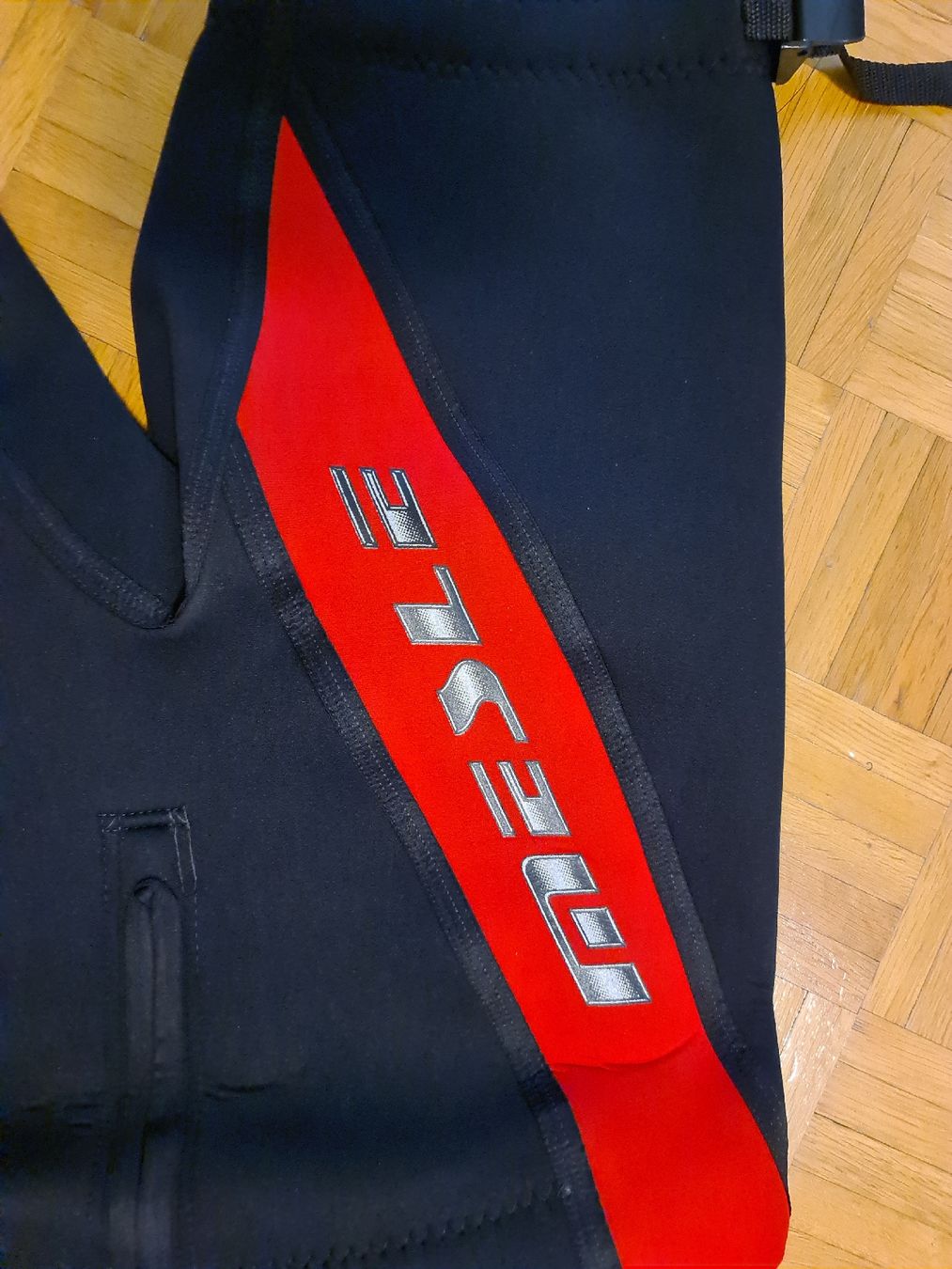 Costumes: Barefoot Waterski Anzug Mesle GR 54 – Neuf avec emballage d'origine à Thun par erh_fs86 4