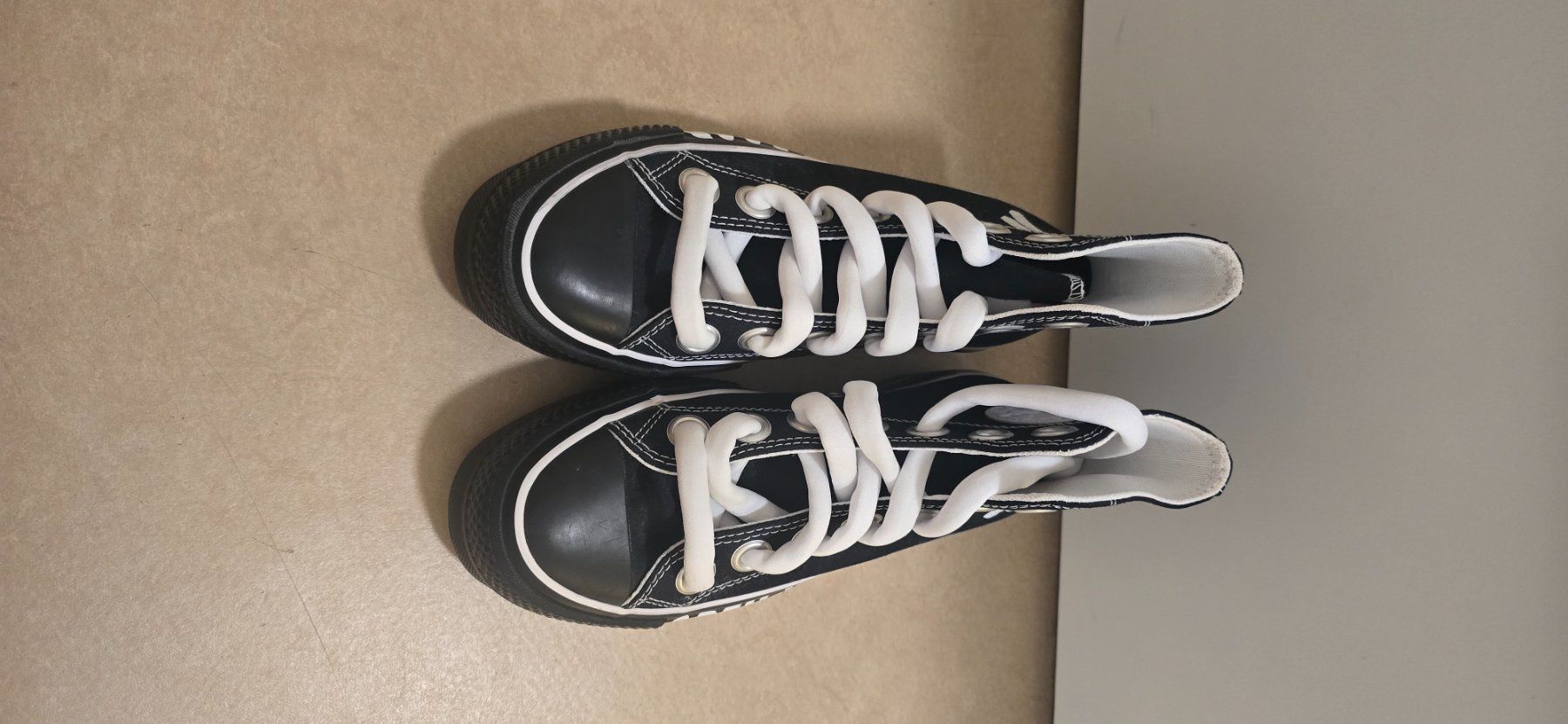 Scarpe da uomo: Billie eilish Convers EU 38 – Nuovo (secondo la descrizione) da Zürich venduto da Nexaro 3