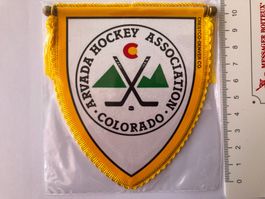 Vintage Fanion/Wimpel   ARVADA HOCKEY ASSOCIATION COLORADO
