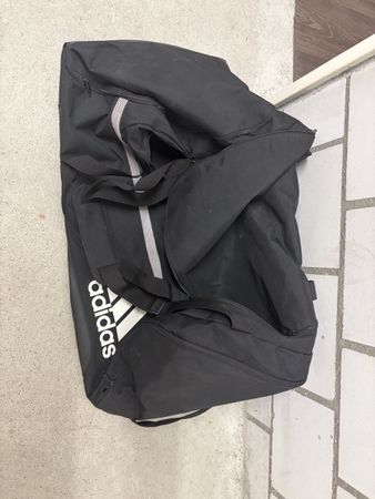 Adidas Sporttasche Reisetasche Räder Top Zustand!
