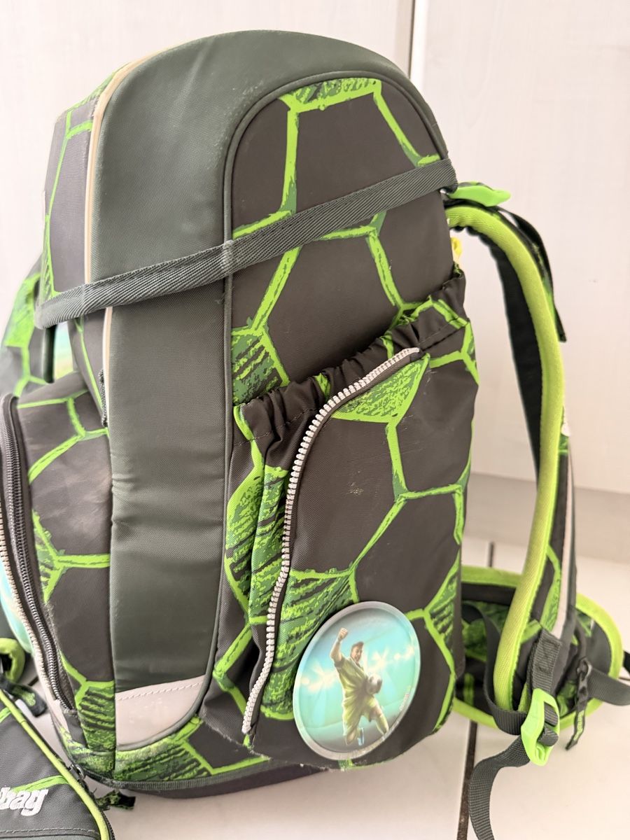 Ergobag Kindertaschen: Ergobag Schulrucksack Set Fussball Grösse L – Neu (gemäss Beschreibung) aus Luzern von Welfa 5