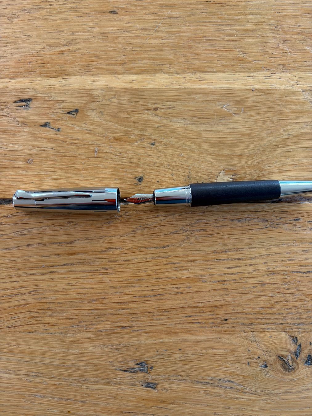 Faber-Castell Autres écriture & dessin: Faber Castell Füllfederhalter + original Faber Etui – D'occasion à Madetswil par Steppenwolf. 1