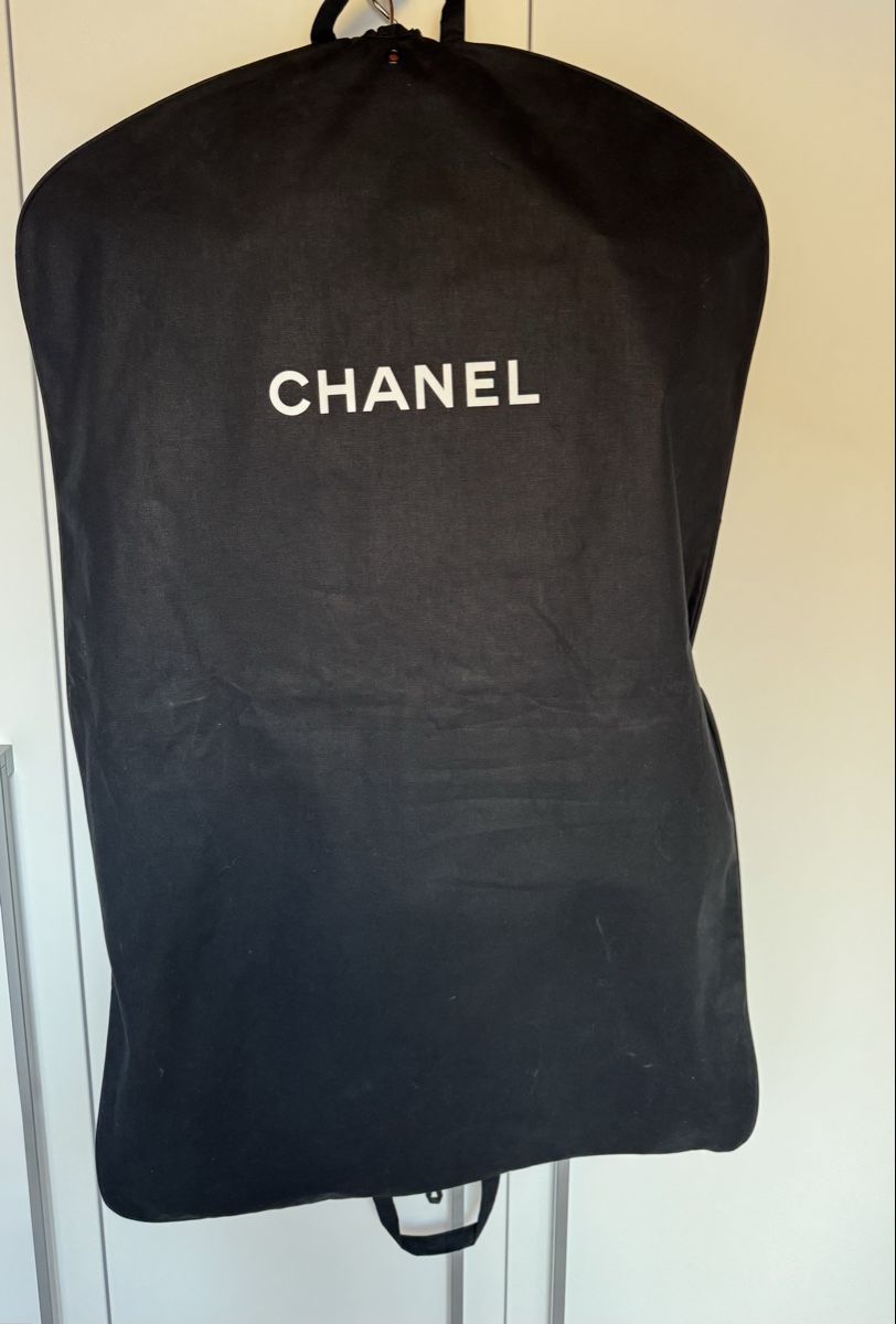 Lotti di vestiti: Chanel tweed two-piece set – Nuovo (secondo la descrizione) da Fully venduto da Fashion_Mania 7