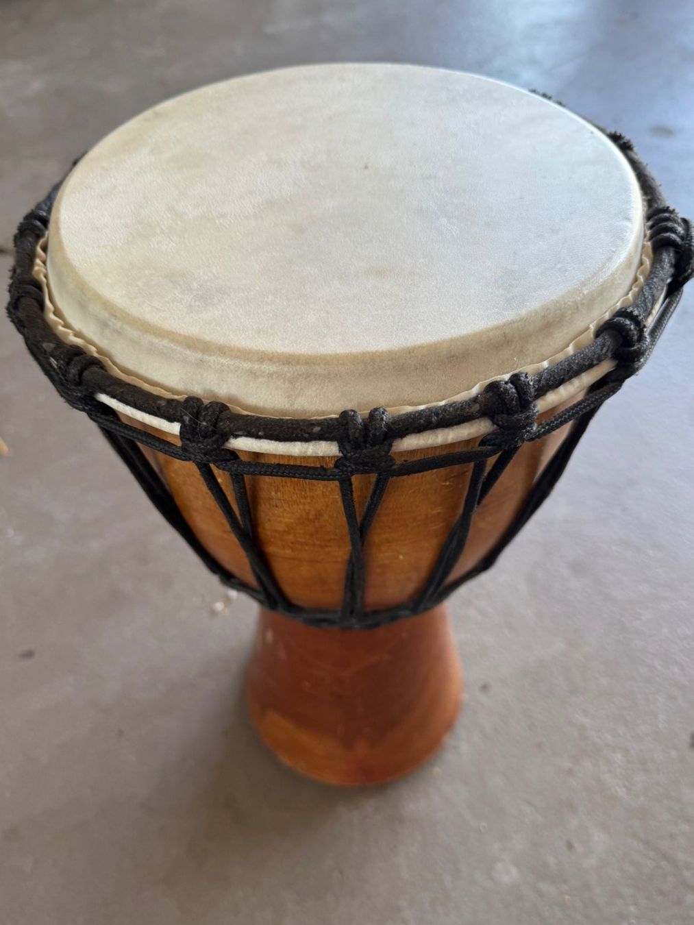 Strumenti musicali: Djembe Buch mit CD und Tragegurt gut erhalten – Usato da Glashütten venduto da Lautbirru 4