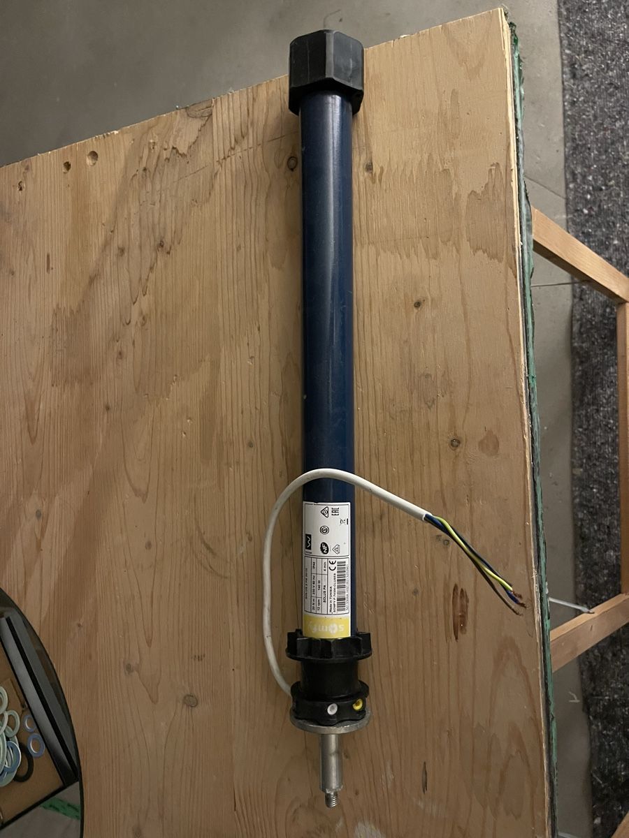 Electrotechnique: Somfy Rollladen Motor  – D'occasion à Bottmingen par ale3829 3
